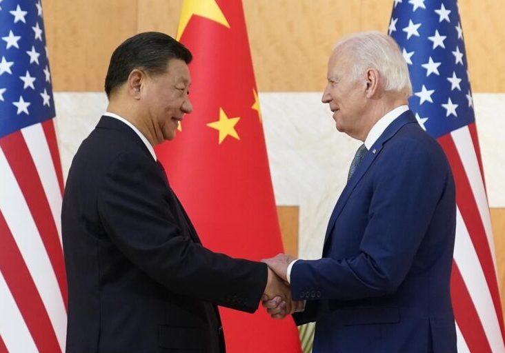 Presiden Xi Jinping dengan Presiden Joe Biden