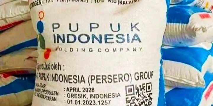 Pupuk NPK produksi Pupuk Indonesia sangat dibutuhkan para petani untuk memupuk tanaman pangan