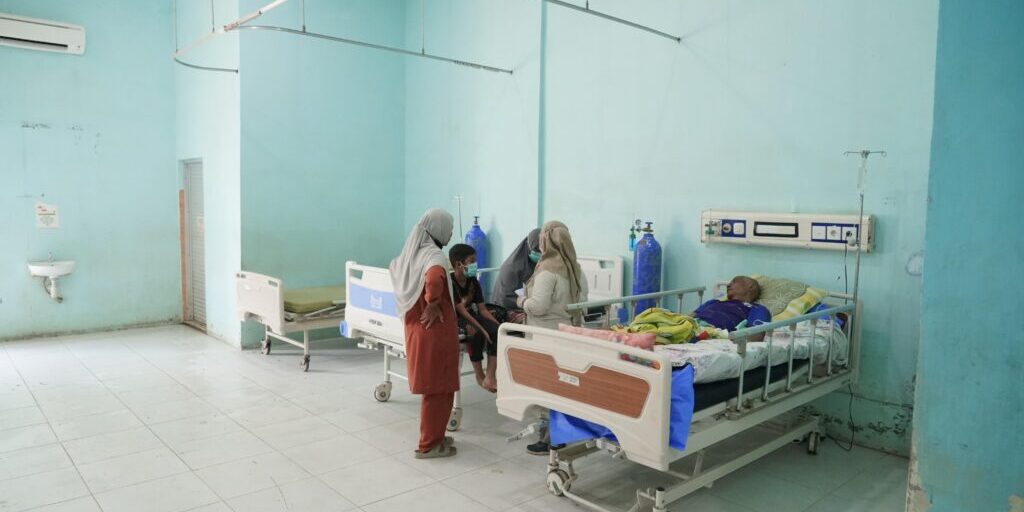 Pemerintah memastikan seluruh rumah sakit umum daerah (RSUD) yang berada di wilayah terdampak bencana di Sumatra telah kembali berfungsi.