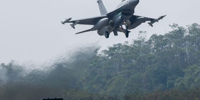 Respons Cepat Jet Tempur F-16 Taiwan