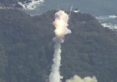 Roket Jepang Meledak