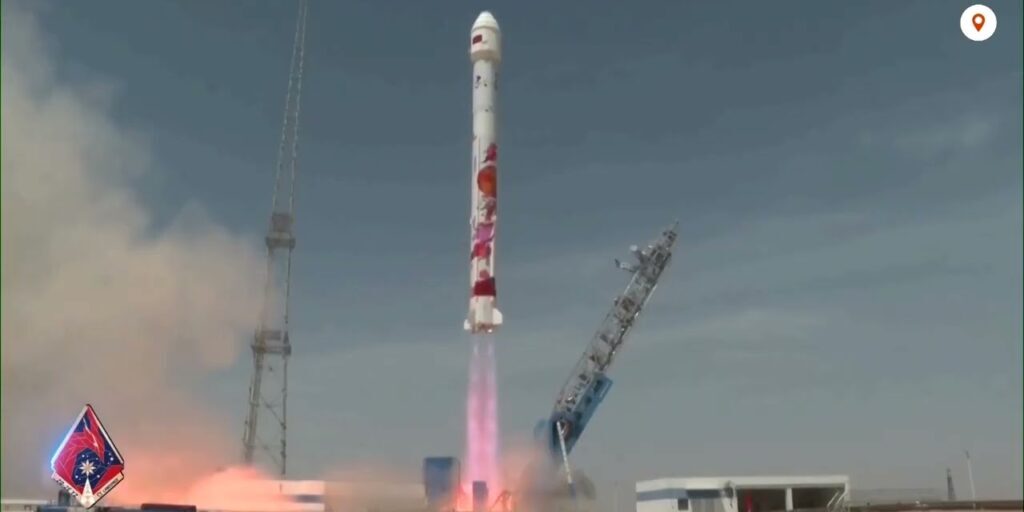 Roket bertenaga metana dari LandSpace Technology - China