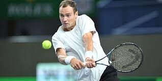 Roman Safiullin - Rusia