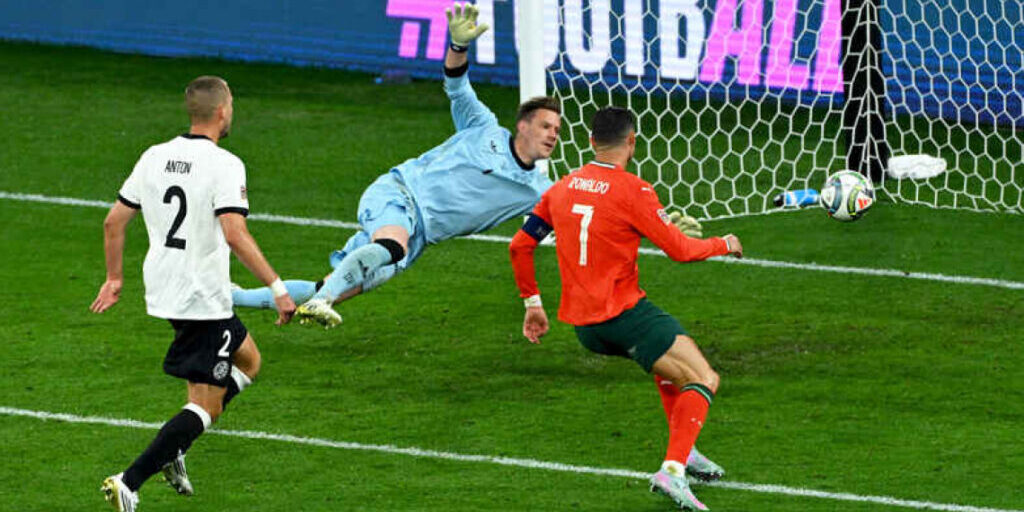 Ronaldo mencetak gol kemenangan Portugal atas Jerman