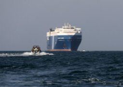 Kapal Kargo Yunani dihantam rudal