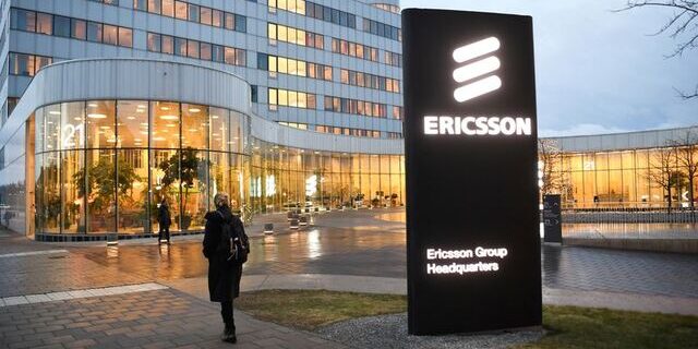 Saham Ericsson Naik