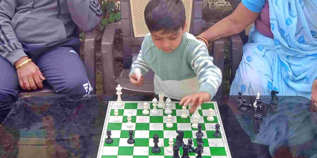 Sarwagya Singh Kushwaha dari India