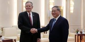 Senator AS Steve Daines, dan PM China Li Qiang