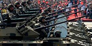Senjata Baru dalam Parade Militer Beijing