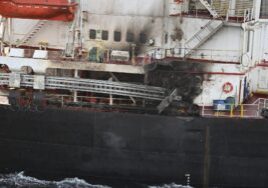Serangan Rudal Houthi terhadap kapal Inggris