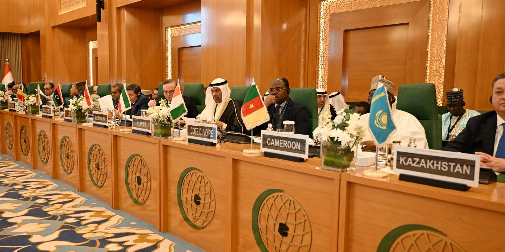 Sidang Luar Biasa Dewan Menlu Organisasi Kerja Sama Islam (OKI) di Jeddah