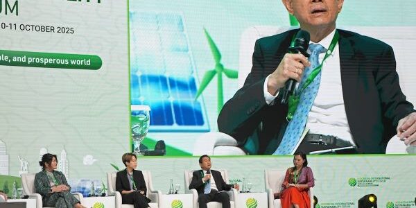 Wakil Presiden Direktur PT Dian Swastatika Sentosa Tbk, Lokita Prasetya