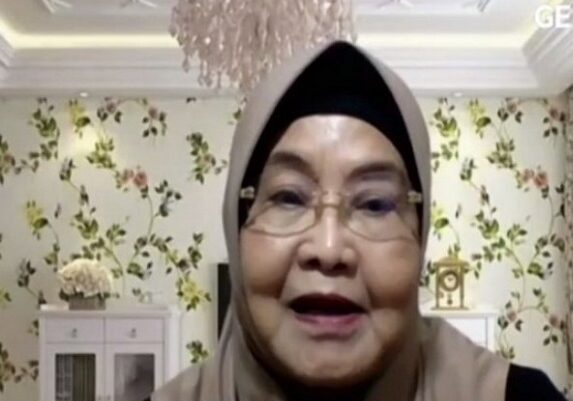 Mantan Menteri Kesehatan Siti Fadilah Supari