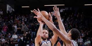 Stephen Curry - Golden State Warriors