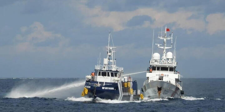 Tabrakan Kapal China & Filipina di laut sengketa