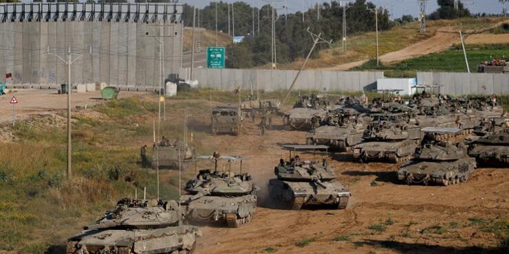 Tank Israel manuver di Gaza