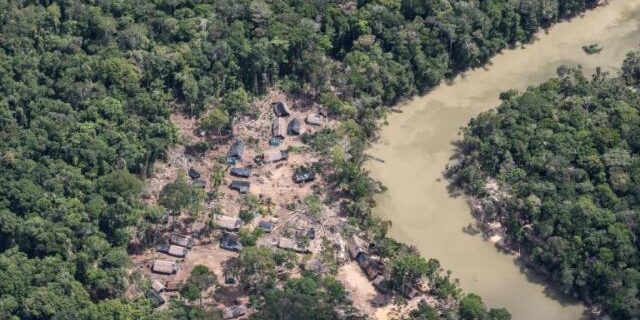 Tentara mengusir penambang ilegal Venezurla
