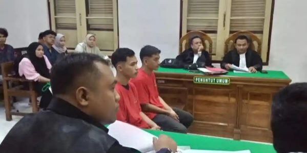 Dua terdakwa pembeli 20 liter pertalite bersubsidi pakai jeriken