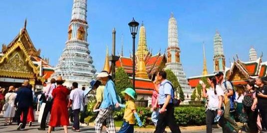 Thailand deportasi turis bermasalah