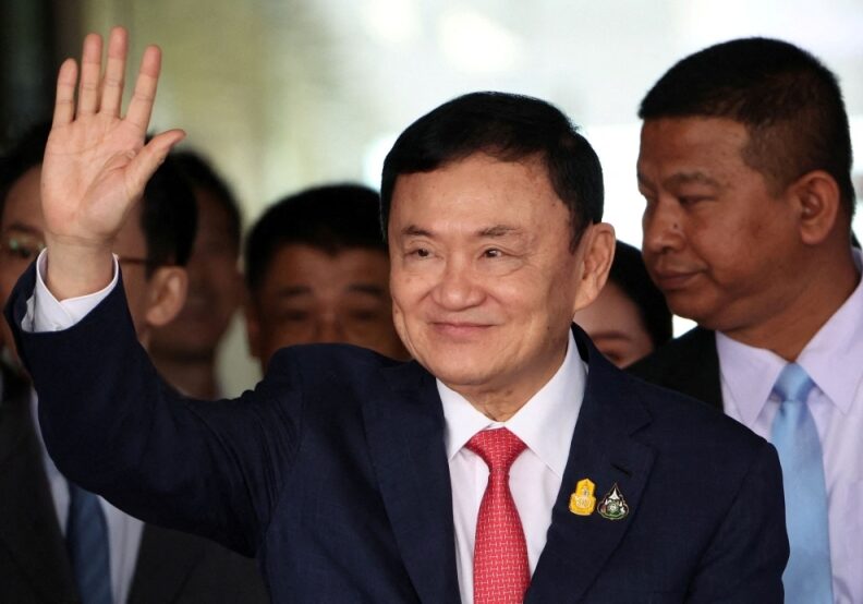 Thaksin Shinawatra kembali ke Thailand