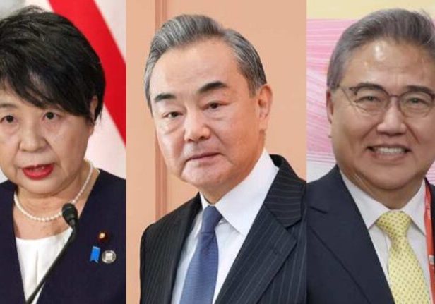 Tiga mitra Menlu Yoko Kamikawa,  Wang Yi dan Parl Jin