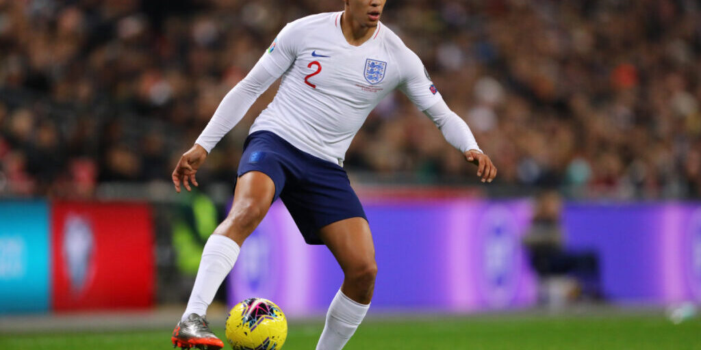 Trent Alexander-Arnold - Inggris
