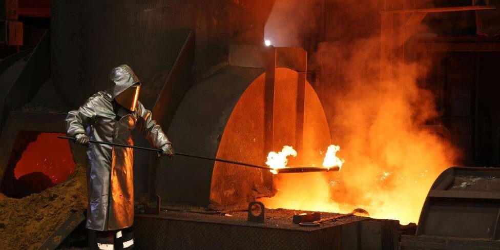 UE target kebangkitan industri baja