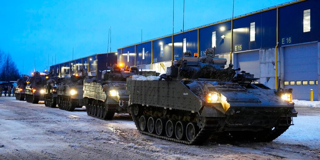 Ukraina menerima 140 Tank