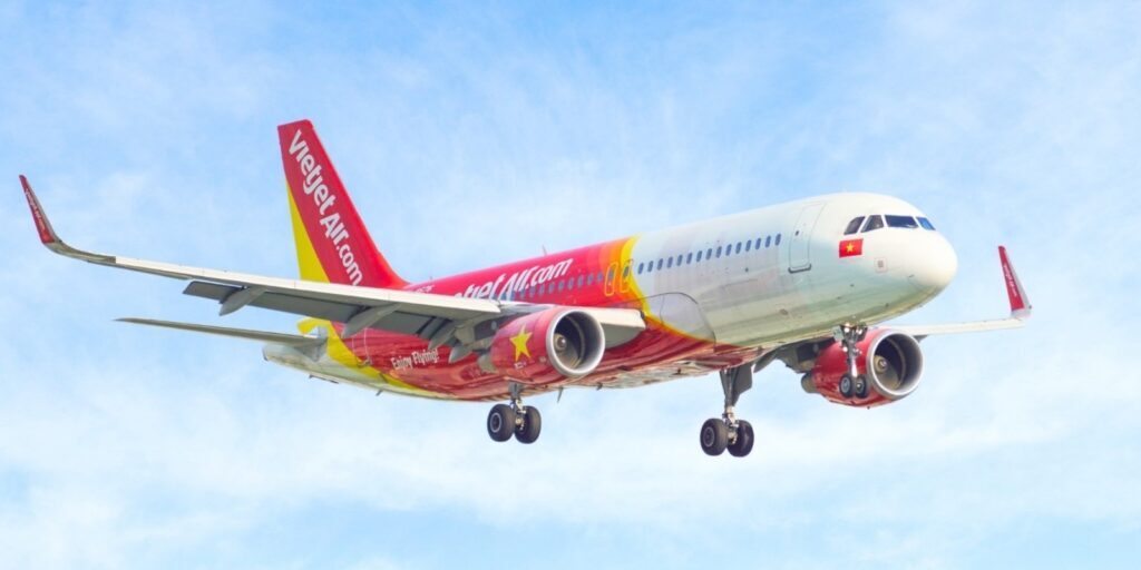 Vietjet-Qazaq Air 