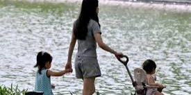 Vietnam Hapus Kebijakan Dua Anak