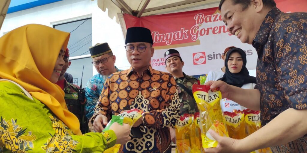 Sinarmas Gerakkan Bazar Minyak Goreng