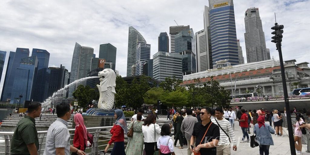Wisatawan di Singapura
