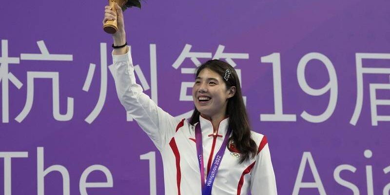 Zhang Yu-Fei dengan 5 medali emas Asian Games