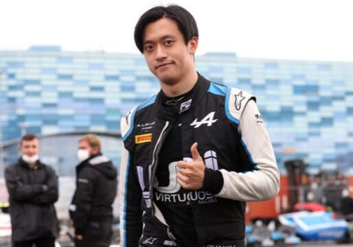 Zhou Guanyu , Pebalap F1 - China