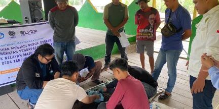 Pelatihan pengolahan limbah ikan menjadi pupuk organik di Kabupaten Deli Serdang Provinsi Sumatera Utara