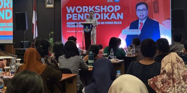 Sofyan Tan pada Sabtu (11/7/2026) jadi keynote speaker Workshop Pendidikan diselenggarakan Kemendikdasmen RI dan Komisi X DPR RI di Hotel Le Polonia, Medan

