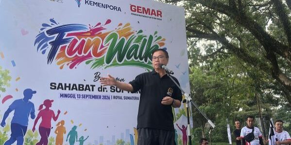 Anggota Komisi X DPR RI dari Fraksi PDI Perjuangan, dr. Sofyan Tan

