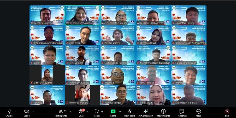 Para peserta Training Excel & Dashboard Kinerja Kebun dan PKS yang dilakukan MRVL Inspiring Solution