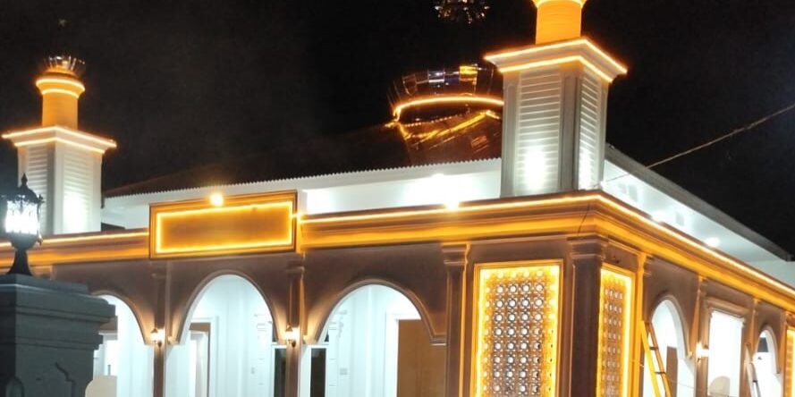 Masjid An-Nur Barus malam hari