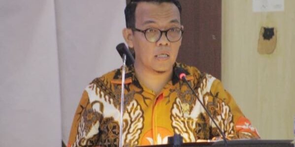 Juru bicara Fraksi PKS DPRD Medan Datuk Iskandar Muda

