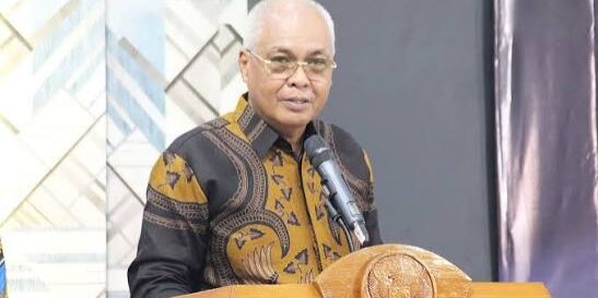Ketua Umum Persatuan Wartawan Indonesia (PWI) Pusat Akhmad Munir