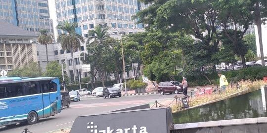 Kolam Patung Kuda di Jakarta, ibukota Indonesia (Foto: Fadmin Malau)

