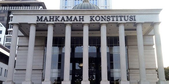 Mahkamah Konstitusi 