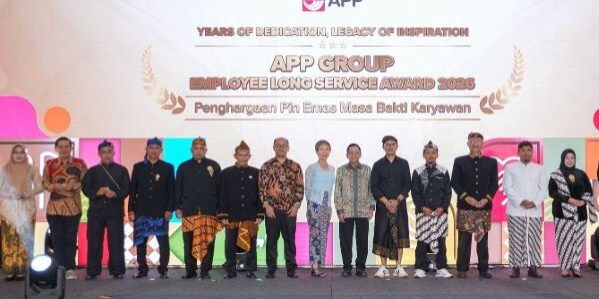 Para penerima penghargaan Long Service Award. (Foto: dok APP Group)