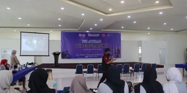 Kaum Milenial mengubah hobi menjadi cuan pada era digitalisasi, IKPP menggelar Pelatihan Videography. (Foto: dok Indah Kiat)