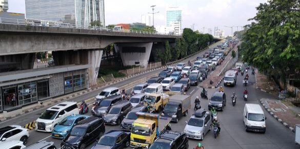 Jakarta di Pulau Jawa, geliat ekonomi Indonesia. (Foto: Fadmin Malau)