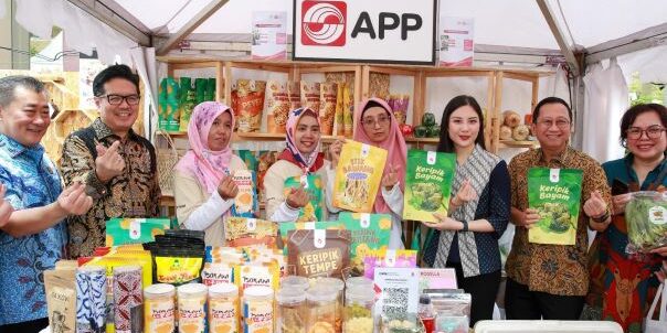 APP Group mendorong ketahanan ekonomi masyarakat dan pengelolaan lingkungan