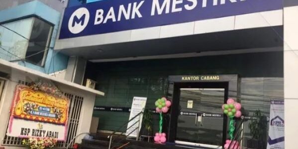 PT Bank Mestika Dharma Tbk (BBMD) merealisasikan pembayaran dividen tunai kepada para pemegang saham. (Foto: dok Bank Mestika)