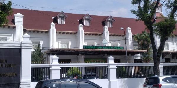 Pengadilan Negeri Medan di Jalan Pengadilan Medan Petisah, Kota Medan. (Foto: Fadmin Malau)

