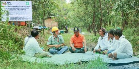 Forum Diskusi Platform Kolaborasi Bukit Tigapuluh 